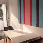 Mit Workspace, Parkplatz Und Aufzug Mitten In *