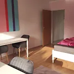 Appartement Mit Workspace, Parkplatz Und Aufzug Mitten In *