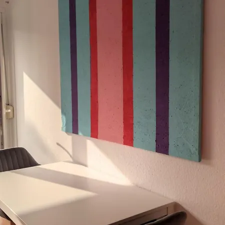 公寓 Mit Workspace, Parkplatz, Balkon Und Aufzug Mitten In