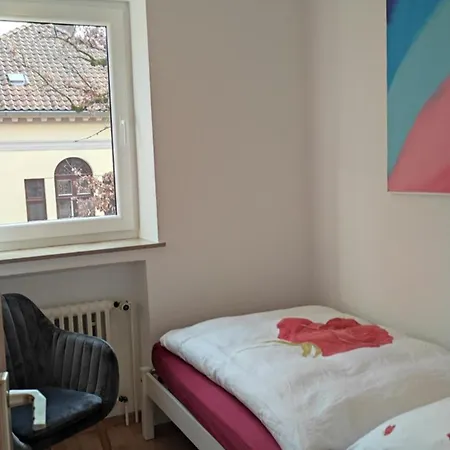 Mit Workspace, Parkplatz, Balkon Und Aufzug Mitten In Apartamento *