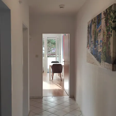 Ferienwohnung Mit Workspace, Parkplatz, Balkon Und Aufzug Mitten In Oldenburg Apartman Oldenburg
