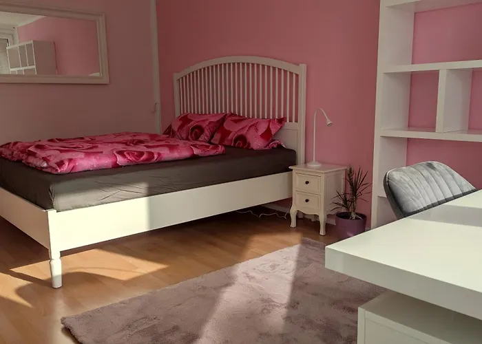 Mit Workspace, Parkplatz Und Aufzug Mitten In Appartement *