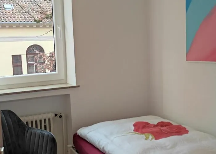 Mit Workspace, Parkplatz Und Aufzug Mitten In Appartement *