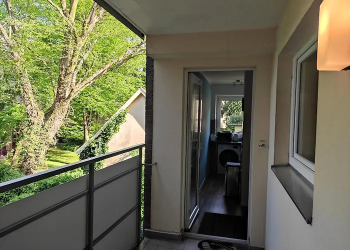 Mit Workspace, Parkplatz Und Aufzug Mitten In Appartement